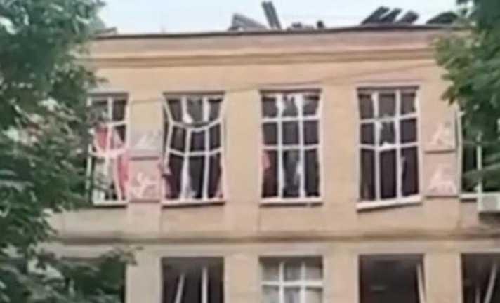 Вибиті вікна Спортивного ліцею