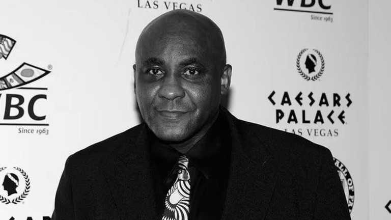 Майк Маккалум / Фото з соцмереж Майк Маккалум / Фото з соцмереж