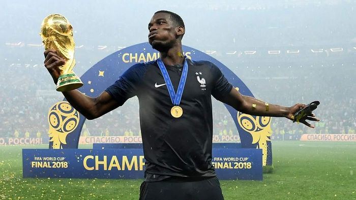 Погба офіційно перейшов у європейський топ-клуб, ставши партнером росіянина після допінг-скандалу