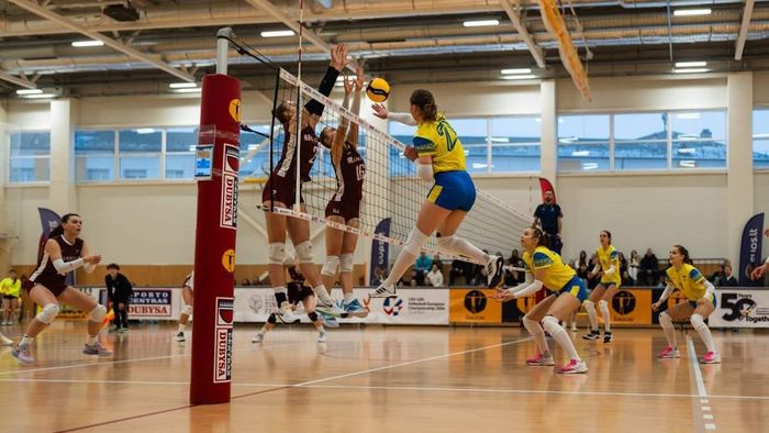 Україна впевнено перемогла Латвію та кваліфікувалася на жіночий чемпіонат Європи з волейболу U-22 