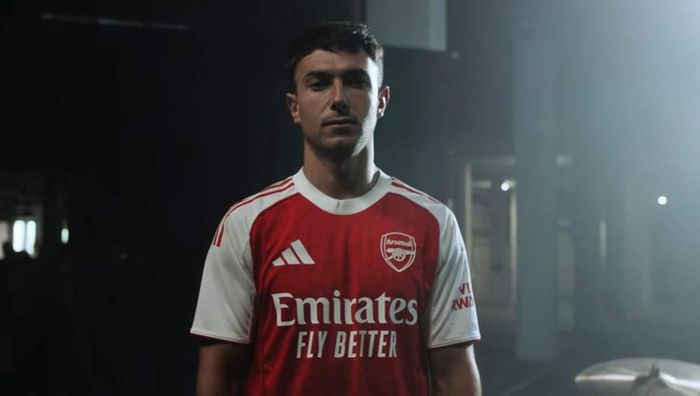 Арсенал официально подписал чемпиона Европы – Реал поймал облизняка Арсенал официально подписал чемпиона Европы – Реал поймал облизняка