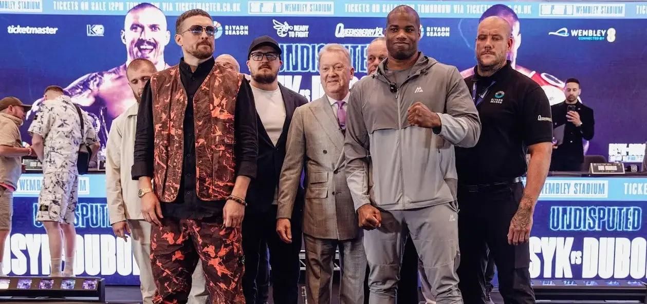 Александр Усик и Даниэль Дюбуа / Queensberry Promotions Александр Усик и Даниэль Дюбуа / Queensberry Promotions