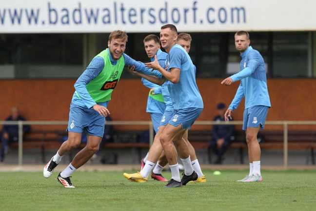 Гравці Динамо / Фото ФК Динамо Гравці Динамо / Фото ФК Динамо