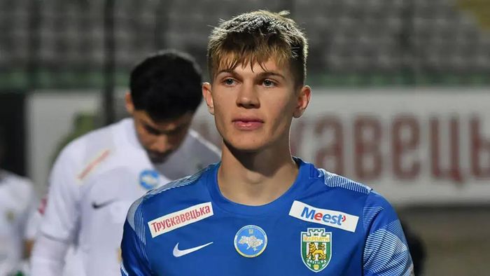 Украинский голкипер в шаге от перехода в клуб Ла Лиги, который сыграет в ЛЧ – игрок уже сделал намек в соцсетях