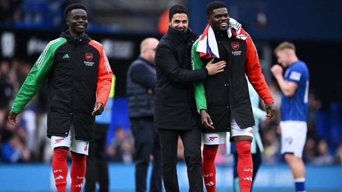 Экс-звезду Арсенала официально обвинили в пяти случаях изнасилования