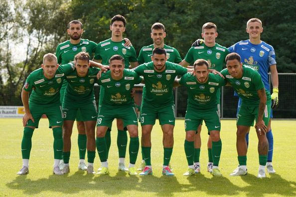 Ассист украинского нападающего-гиганта в видеообзоре матча Карпаты –Дьор –1:2