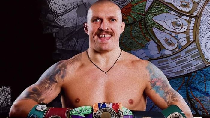 Усик не вважає себе найкращим боксером у світі: "Цей хлопець залишається номером один"