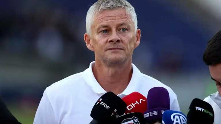 Уле Гуннар Сульшер / Метин Арсланкан Уле Гуннар Сульшер / Метин Арсланкан