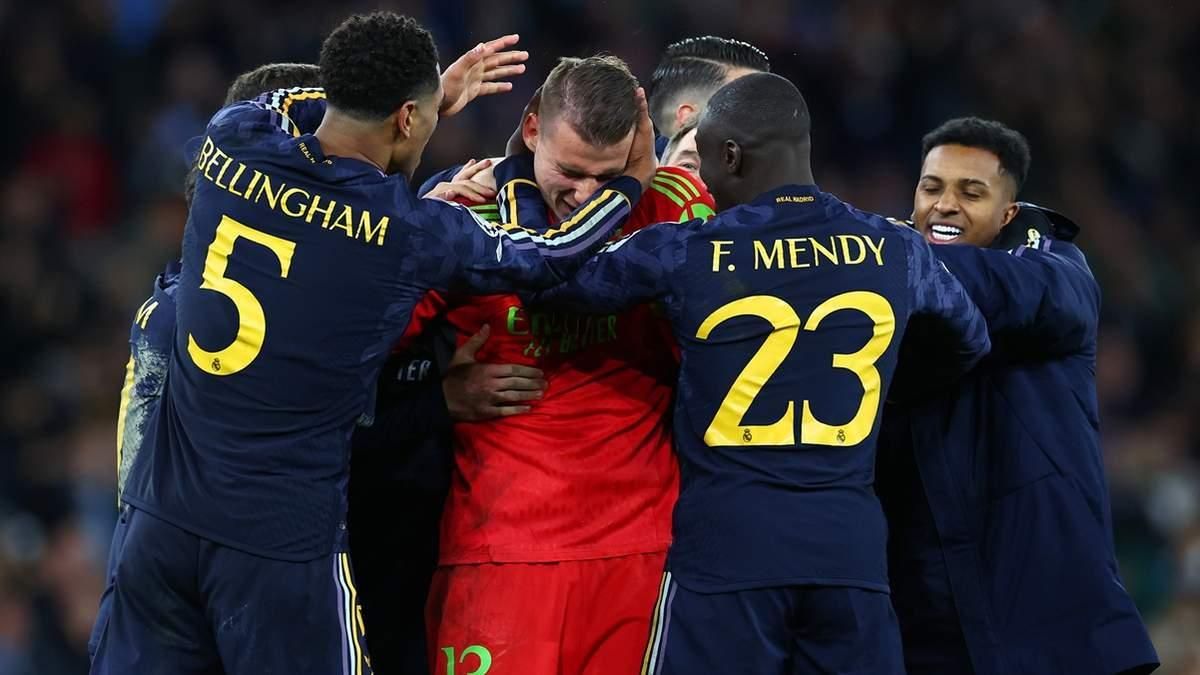 Андрей Лунин с одноклубниками / фото: Getty images Андрей Лунин с одноклубниками / фото: Getty images