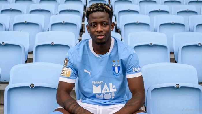 Вингер, которого хотело подписать Динамо, ускользнул в Мальме Вингер, которого хотело подписать Динамо, ускользнул в Мальме