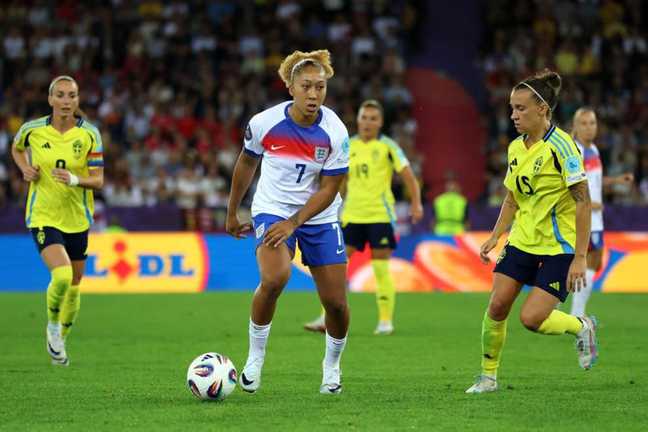 Швеция – Англия / Фото UEFA