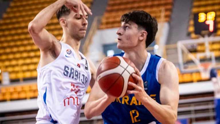 Максим Кличко (праворуч) / Фото FIBA Максим Кличко (праворуч) / Фото FIBA