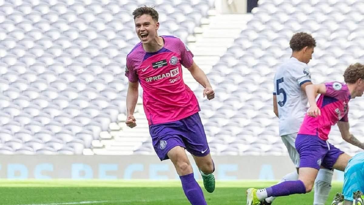 Тимур Тутеров / Фото ФК Сандерленд Тимур Тутеров / Фото ФК Сандерленд