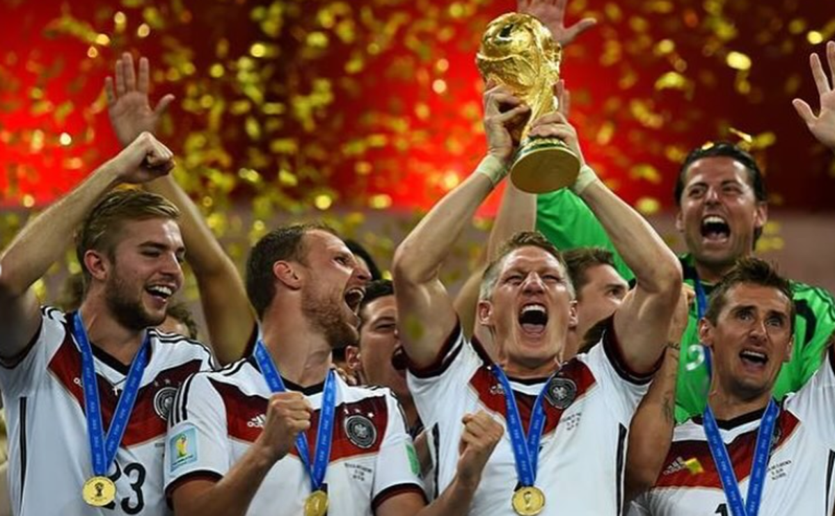 Крамер (крайний слева) / Фото из открытых источников