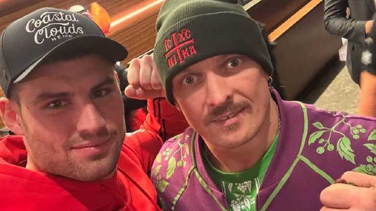 Новицький та Усик / Фото зі соцмереж Новицький та Усик / Фото зі соцмереж