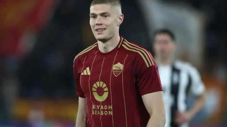 Артем Довбик / Фото Romanews.eu Артем Довбик / Фото Romanews.eu