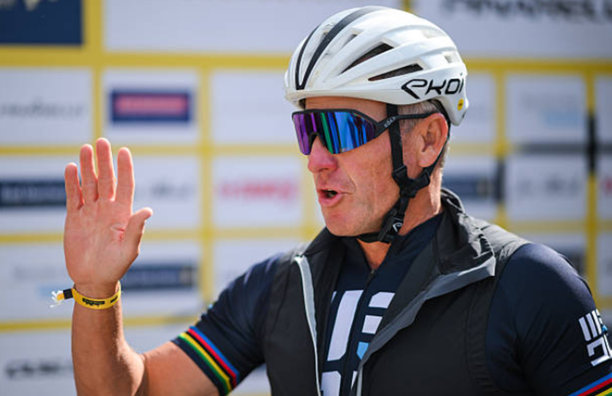 Ленс Армстронг поборов рак, став 7-разовим переможцем Тур де Франс, але втратив усе через допінг