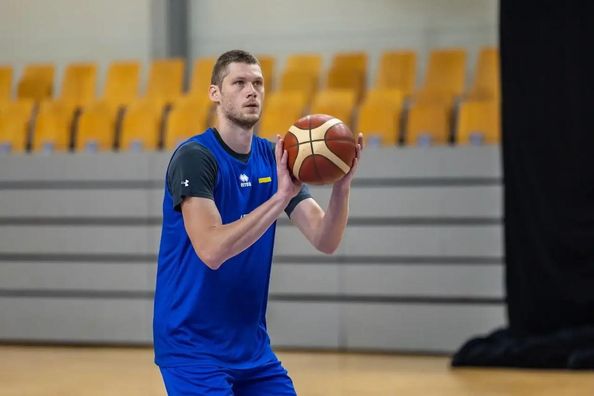 Збірна України з баскетболу оголосила заявку на матч пре-кваліфікації ЧС проти Швейцарії