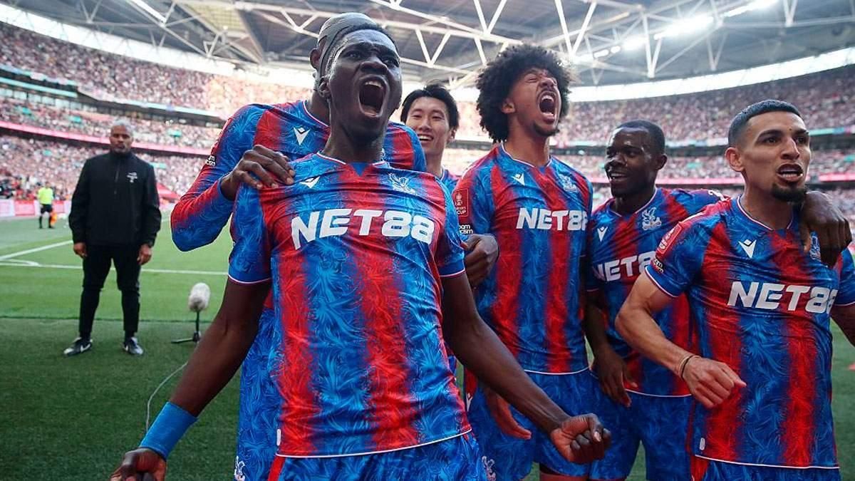 Крістал Пелас / Crystal Pix/MB Media/Getty Images 