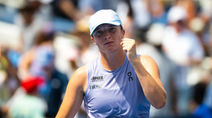 Свьонтек вперше у кар'єрі тріумфувала в Цинциннаті, обігравши Паоліні в яскравому фіналі