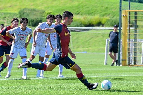 Маліновський забив за Дженоа у товариському матчі – відео голу 