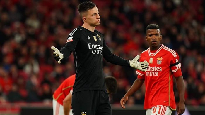 Трубин провел "сухой" матч и помог Бенфике одолеть топ-соперника в квалификации ЛЧ