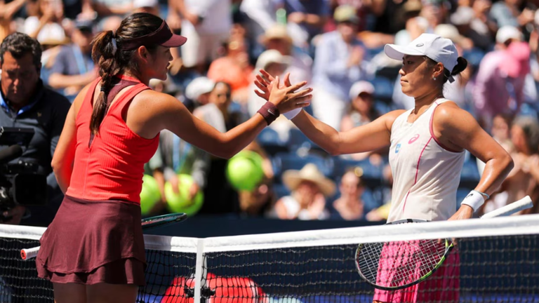 Емма Радукану (ліворуч) / Photo by Brad Penner/USTA Емма Радукану (ліворуч) / Photo by Brad Penner/USTA