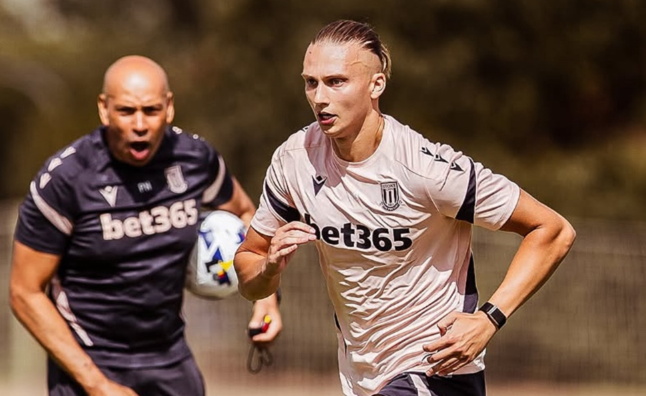 Таловєров зазнав фіаско у дебютному матчі, Ярмолюк пройшов екс-клуб Забарного, драма Вест Хема – Кубок ліги