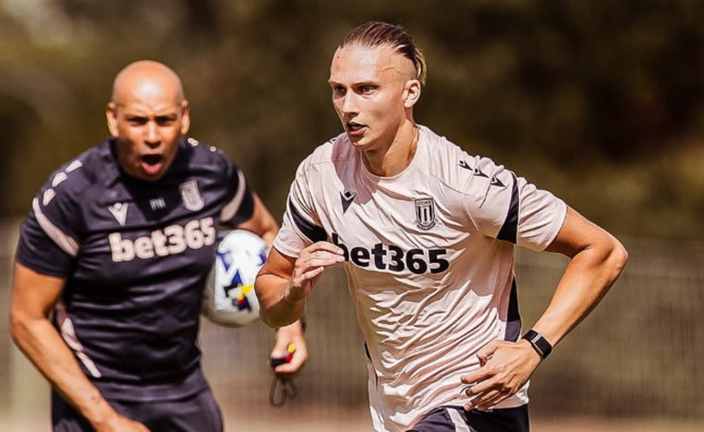 Максим Таловеров / Фото ФК Сток Сити