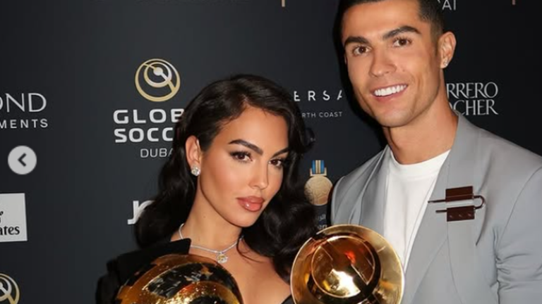 Джорджина Родригес и Криштиану Роналду /instagram.com/georginagio/ Джорджина Родригес и Криштиану Роналду /instagram.com/georginagio/