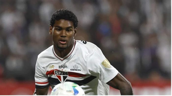 Шахтар офіційно підписав 19-річного таланта з Бразилії