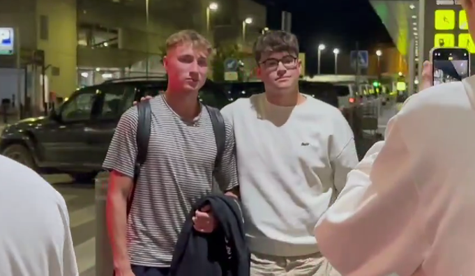 Ванат вже прилетів до Іспанії для підписання контракту з Жироною – відео з аеоропорту