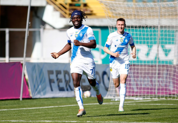 Беніто (попереду) / Фото ФК Динамо