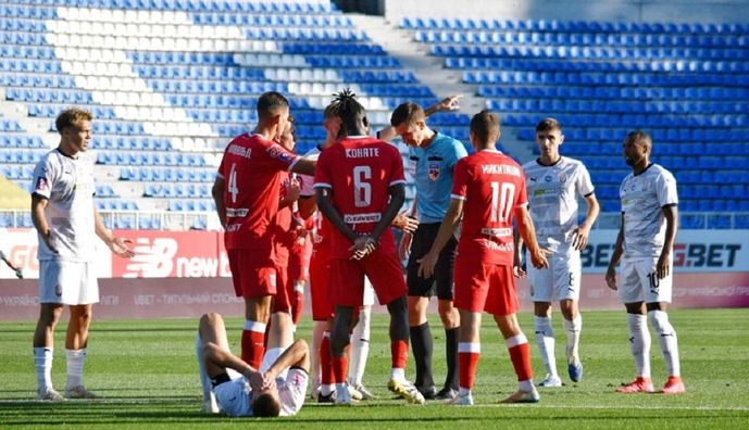 Кривбас обіграв Зорю в емоційній перестрілці з дублями Будківського і Задераки