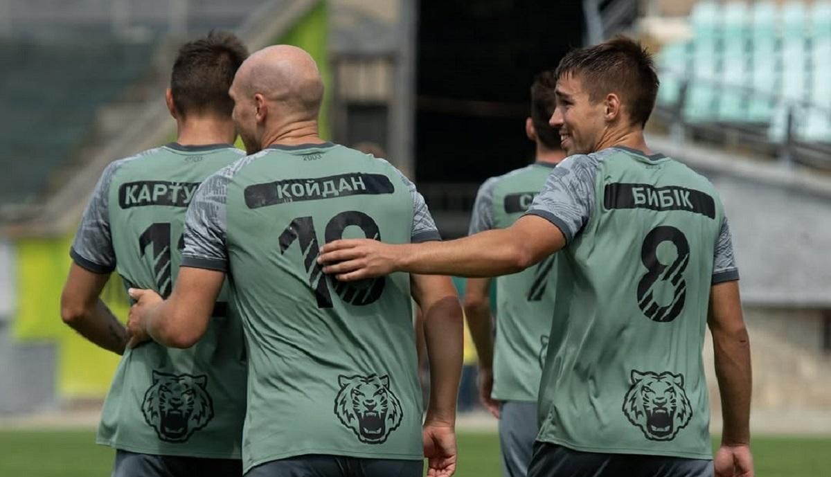 Игроки Чернигова / Фото ФК Чернигов
