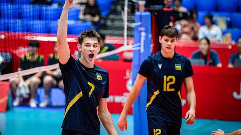 Молодежная сборная Украины по волейболу / Фото FIVB