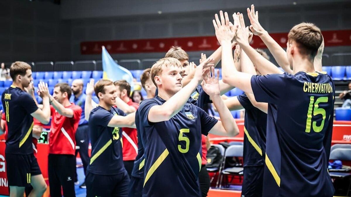 Молодіжна збірна України з волейболу / Фото FIVB
