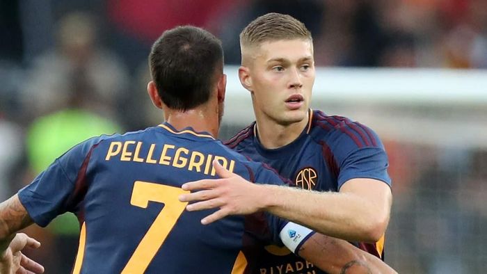 Довбик почув тривожний сигнал від Гасперіні після першого офіційного матчу Роми