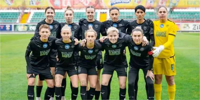 Женская команда Металлист 1925 / Фото ФК Металлист 1925 Женская команда Металлист 1925 / Фото ФК Металлист 1925