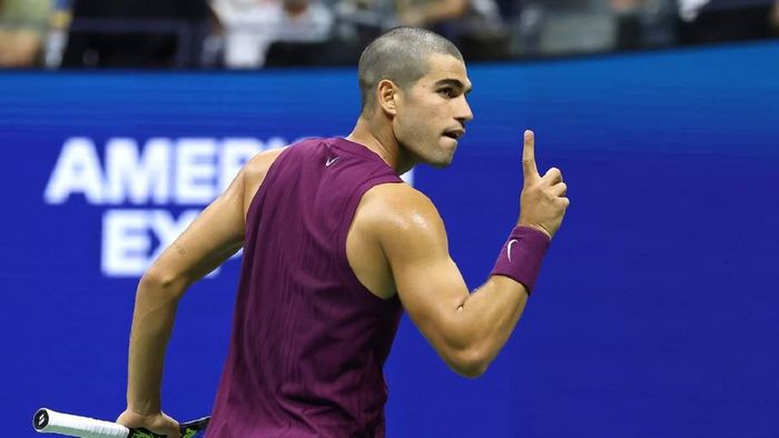 Алькарас із "бубликом" увірвався у 1/16 фіналу US Open, розгром шостої ракетки