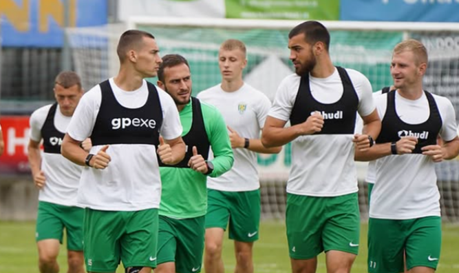 Карпаты потеряли важного игрока перед стартом УПЛ – ему нужна операция