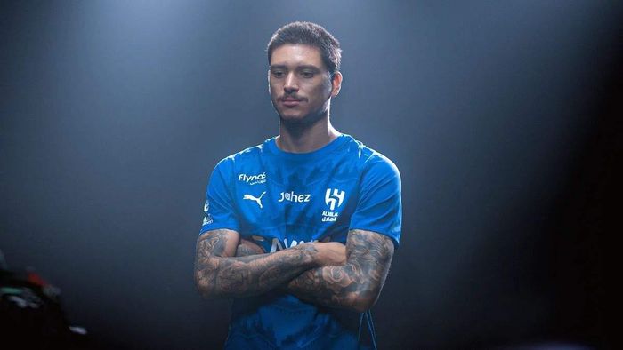 Ліверпуль офіційно продав зіркового форварда-невдаху в чемпіонат Роналду