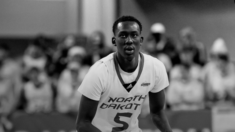 Денг Маяр / Фото з Х Денг Маяр / Фото з Х