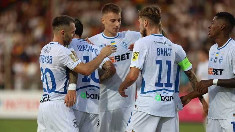 Гравці Динамо / Фото київського клубу Гравці Динамо / Фото київського клубу