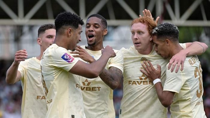 Шахтер на классе победил Верес и приблизился к Динамо – ассист Судакова после семейной трагедии и редкий гол Конопли