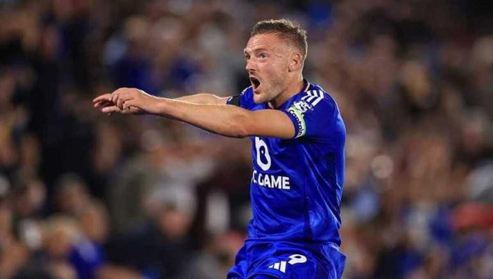 Легендарний гравець АПЛ знайшов новий клуб – останнім часом він був без роботи Легендарний гравець АПЛ знайшов новий клуб – останнім часом він був без роботи