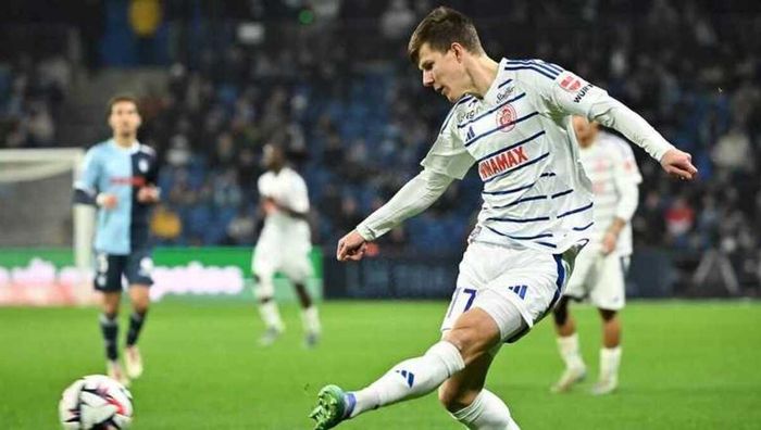 Екс-футболіст збірної України може продовжити кар’єру в бельгійському клубі Екс-футболіст збірної України може продовжити кар’єру в бельгійському клубі