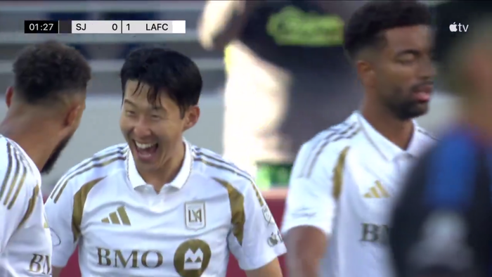 Мессі не забив пенальті й зазнав приниження, асист Смолякова на екс-зірку АПЛ, Чеберко став найгіршим у матчі з 9 голами