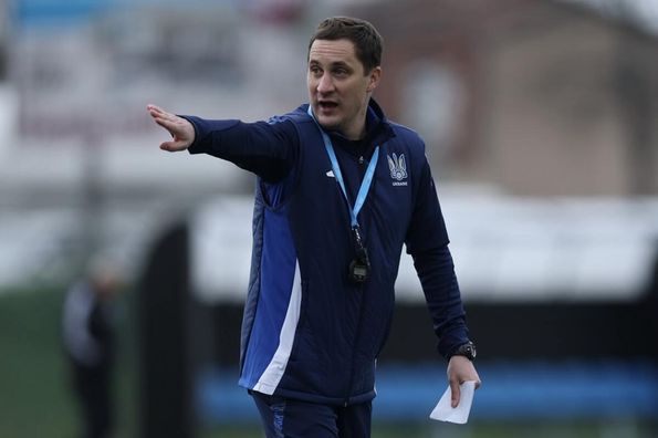 Сборная Украины U-17 объявила заявку на отбор к Евро-2026 – в списке есть сенсационный хавбек из Барселоны