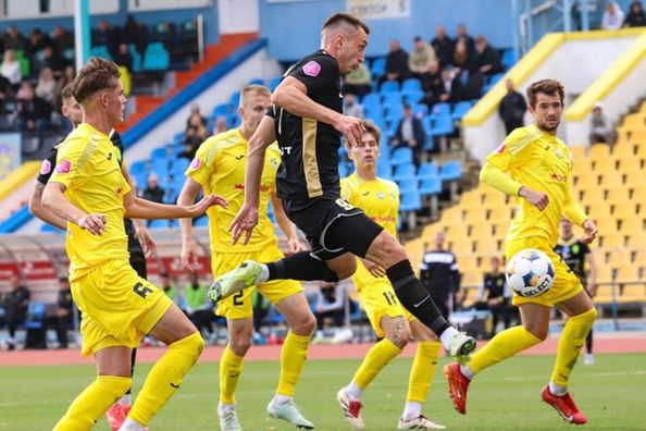 Перша ліга: Лівий Берег здобув першу перемогу після звільнення тренера, Інгулець продовжив невдалу серію